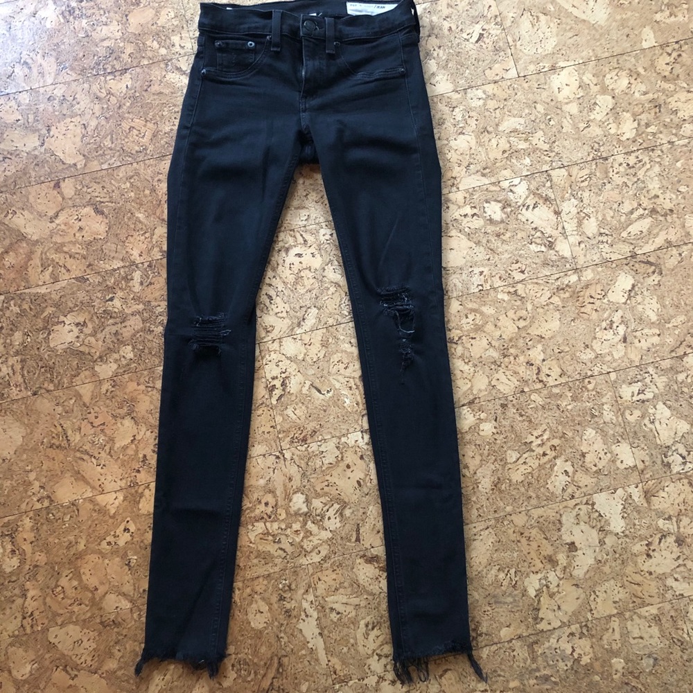 Rag & Bone sz 25 black distressed legging jean